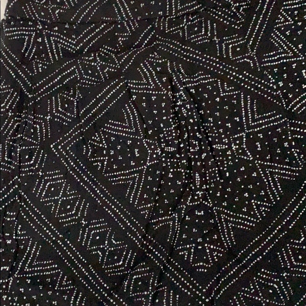 Ecoté patterned short - Picture 4 of 4